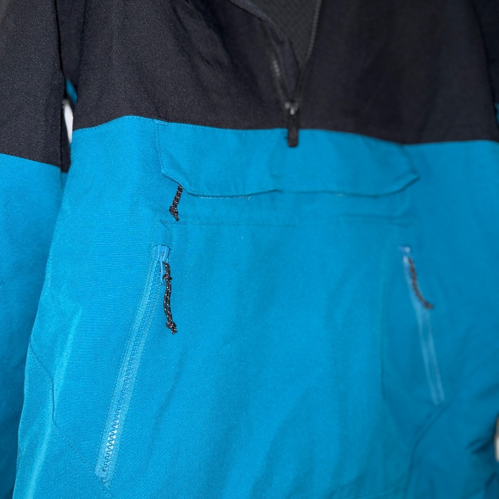 Volcom Jacket Size Small - image 3